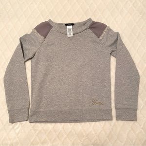 Guess Sweater Pearl Shoulder Sleeve Girls Size XL EUC
